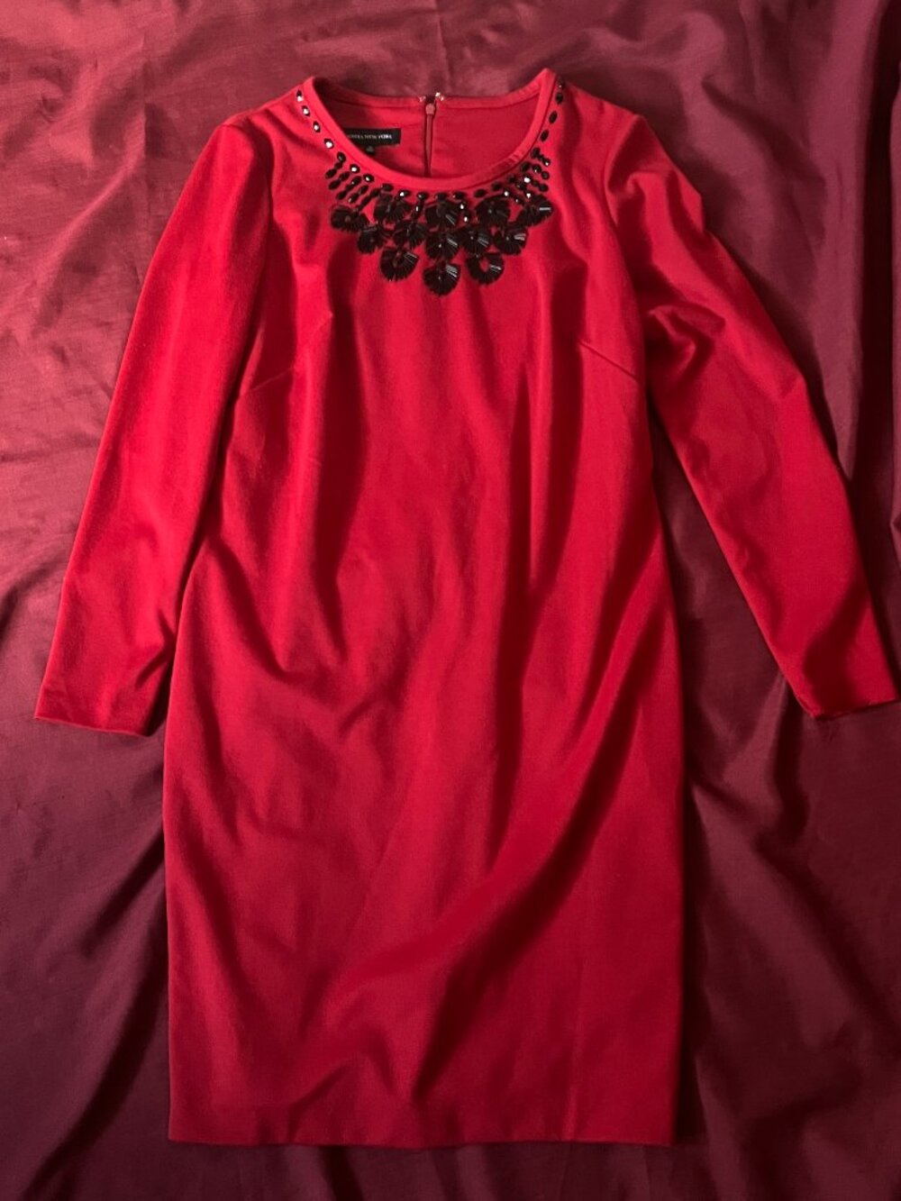 Jones New York red shift dress size 12 statement black beaded/jeweled neckline